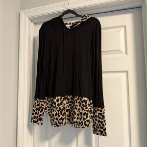 Pink Lily Black and Leopard Print Long sleeve shirt